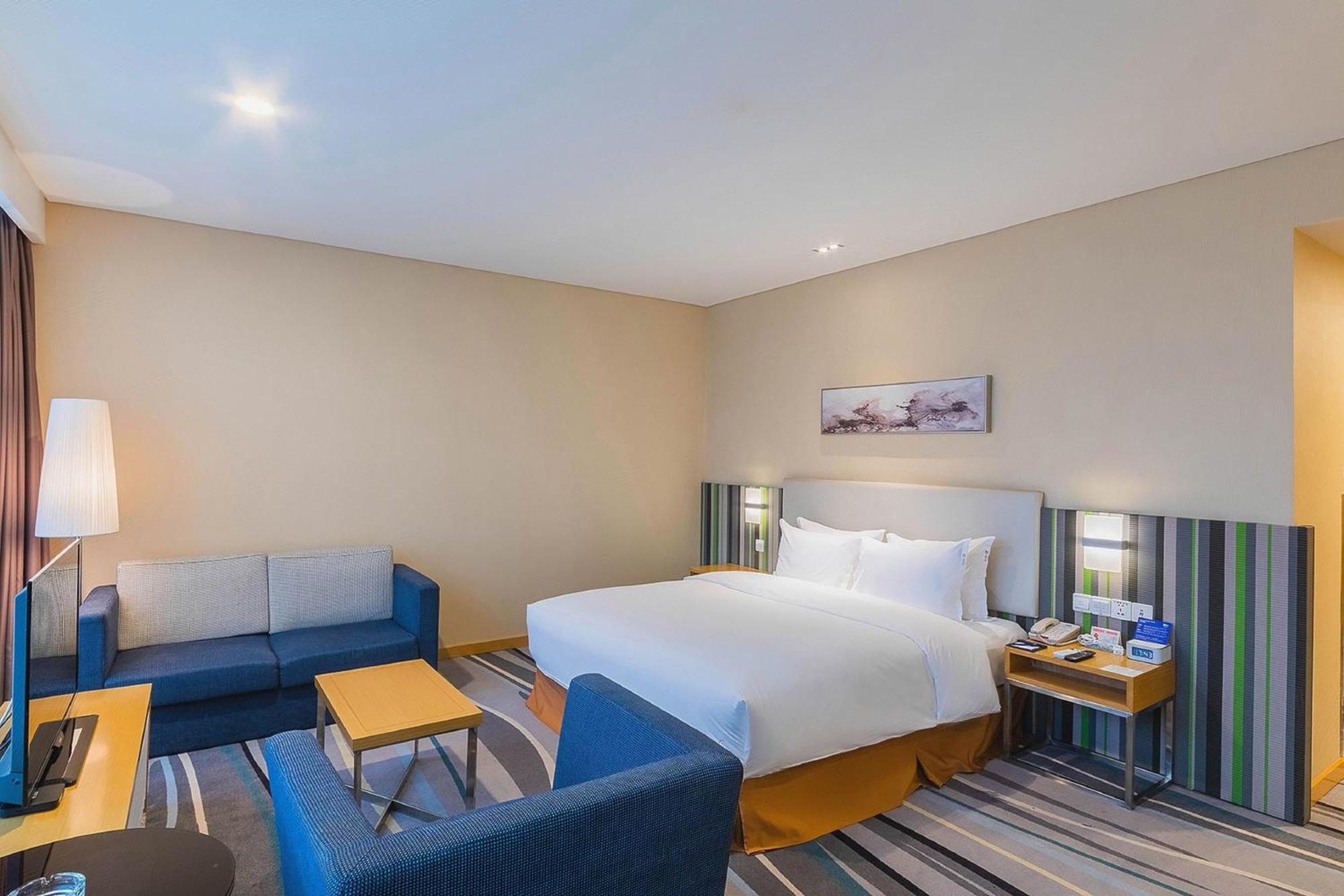 Holiday Inn Express Baoji City Centre By Ihg Εξωτερικό φωτογραφία