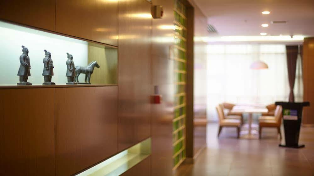 Holiday Inn Express Baoji City Centre By Ihg Εξωτερικό φωτογραφία