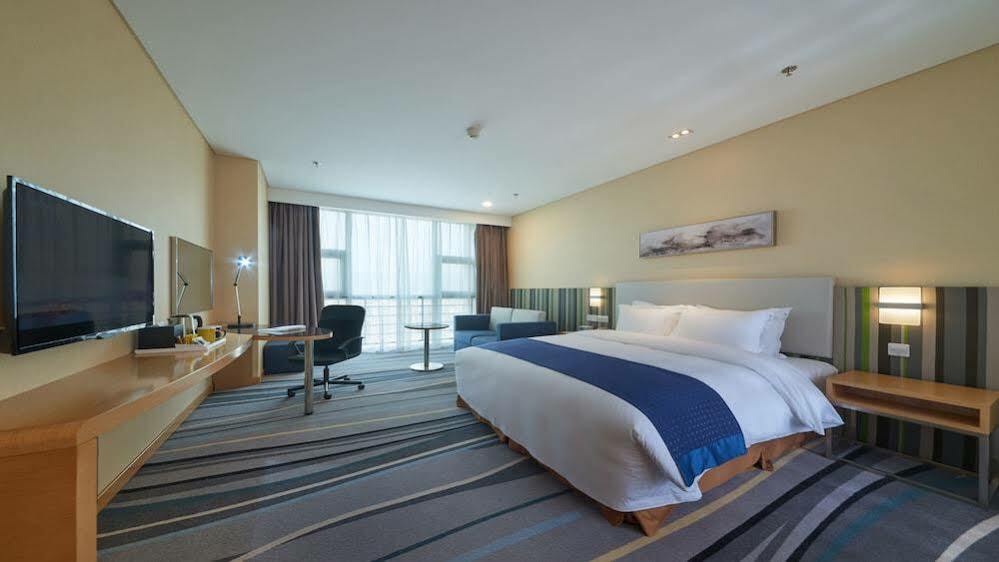 Holiday Inn Express Baoji City Centre By Ihg Εξωτερικό φωτογραφία