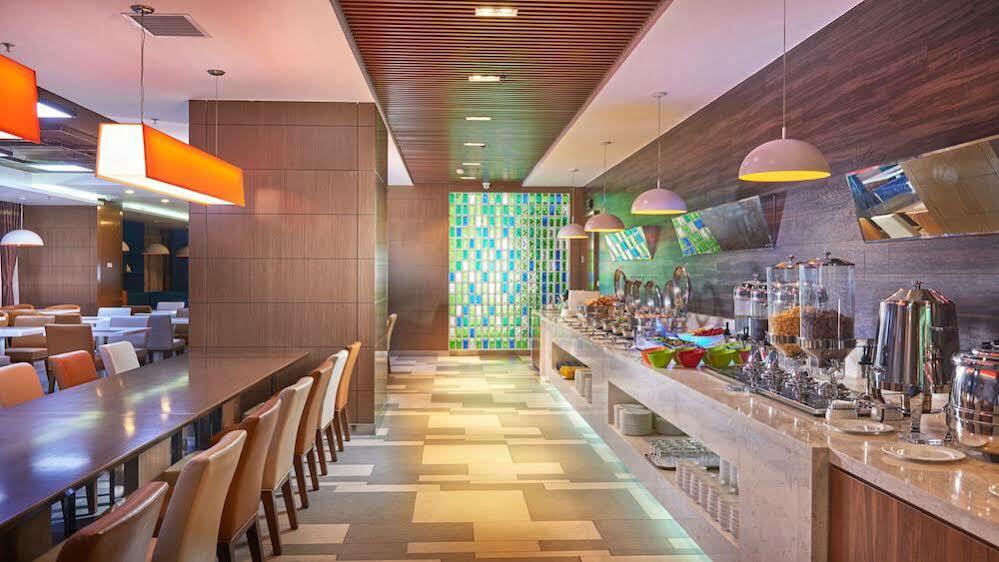 Holiday Inn Express Baoji City Centre By Ihg Εξωτερικό φωτογραφία